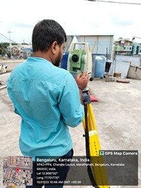 Total station